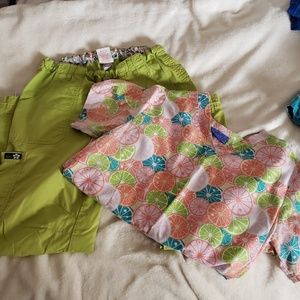 Scrub set size medium. Pants are KOI brand.